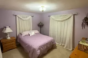 2648 Valleyview Dr, Columbus, OH 43204 - Photo 13