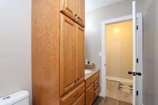 127 N Pierce St, Crestline, OH 44827 - Photo 25