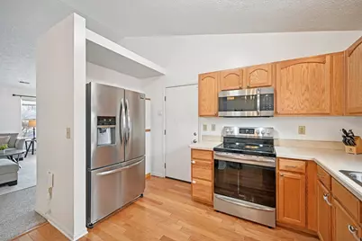 2160 Balais Court, Grove City, OH 43123 - Photo 15