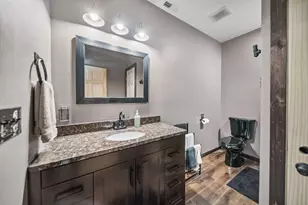 12089 Cantwell Cliffs Rd, Rockbridge, OH 43149 - Photo 17