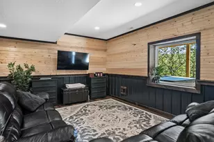 12089 Cantwell Cliffs Rd, Rockbridge, OH 43149 - Photo 23