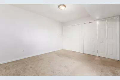 1126 Merrimar Circle N #H, Columbus, OH 43220 - Photo 19