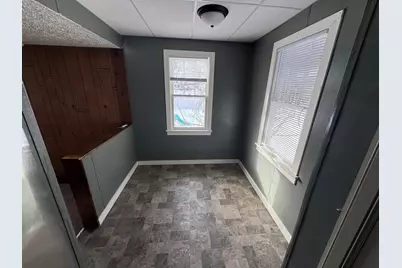 125 W Lincoln Avenue, Bellefontaine, OH 43311 - Photo 9