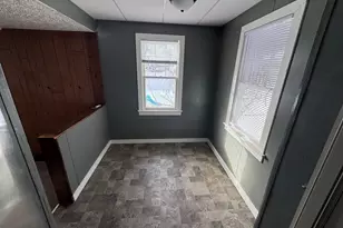 125 W Lincoln Ave, Bellefontaine, OH 43311 - Photo 9