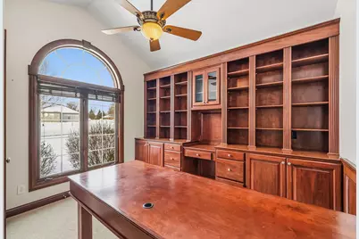 1378 Chaucer Court, Marion, OH 43302 - Photo 9