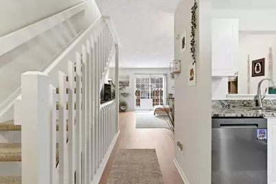 1639 Holland Drive, Hilliard, OH 43026 - Photo 9