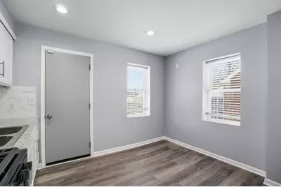 1740 Old Leonard Avenue, Columbus, OH 43219 - Photo 11