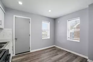 1740 Old Leonard Ave, Columbus, OH 43219 - Photo 11