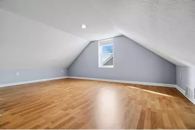 1740 Old Leonard Avenue, Columbus, OH 43219 - Photo 21