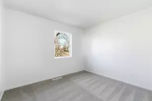 2321 Dunning Ct, Columbus, OH 43219 - Photo 5