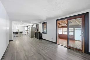 728 Murnan Rd, Galloway, OH 43119 - Photo 23