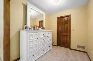 6680 Hawksnest Ct, Westerville, OH 43082 - Photo 37