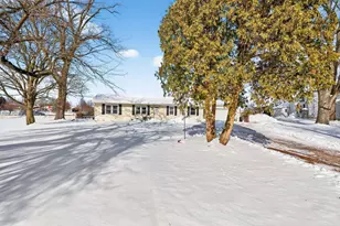 1201 Bowtown Rd, Delaware, OH 43015 - Photo 3