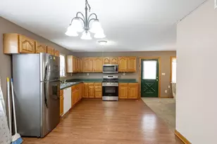 9 E South St, Danville, OH 43014 - Photo 5