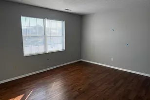 7887 Thornfield Ln, Columbus, OH 43235 - Photo 3