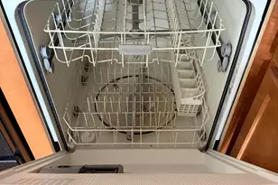 7887 Thornfield Ln, Columbus, OH 43235 - Photo 9