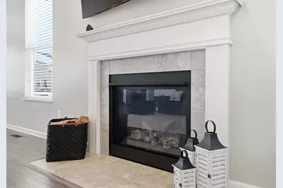 190 Rosewood Loop SW, Commercial Point, OH 43116 - Photo 9