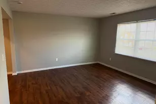 7891 Thornfield Ln, Columbus, OH 43235 - Photo 3