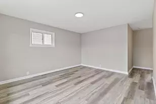 2100 Ferris Rd, Columbus, OH 43224 - Photo 3