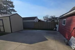 210 S 4th St, Byesville, OH 43723 - Photo 11