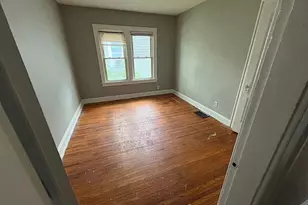 1673 Cleveland Ave, Columbus, OH 43211 - Photo 3