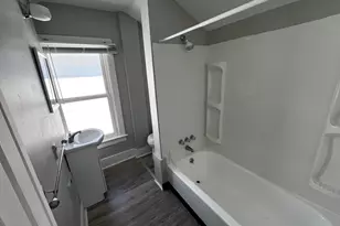 556 Southwood Ave, Columbus, OH 43207 - Photo 5