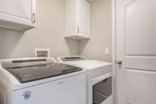 8714 Prairie Frost Ln, Lewis Center, OH 43035 - Photo 17