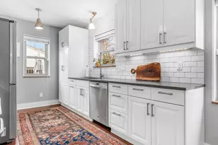 271 S Cassingham Rd, Bexley, OH 43209 - Photo 17