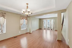 5660 Newington Dr, Hilliard, OH 43026 - Photo 7