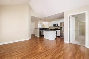 4492 Newport Loop E, Grove City, OH 43123 - Photo 7