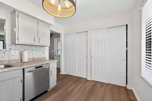 3001 Cooper Bluff Dr, Columbus, OH 43231 - Photo 13