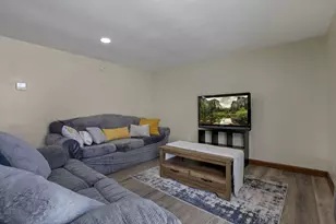 308 W High St, Amanda, OH 43102 - Photo 17