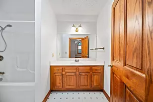 544 Grand Ridge Dr, Howard, OH 43028 - Photo 35