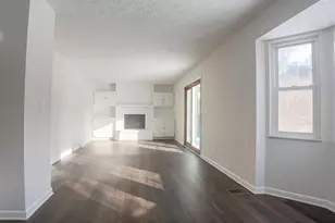 6571 Schenk Ave, Reynoldsburg, OH 43068 - Photo 3