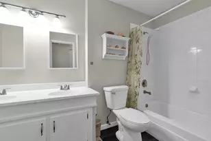 1679 Peardale Rd N, Columbus, OH 43229 - Photo 23