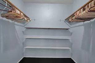 1679 Peardale Rd N, Columbus, OH 43229 - Photo 17