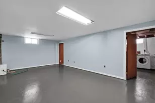 1679 Peardale Rd N, Columbus, OH 43229 - Photo 25