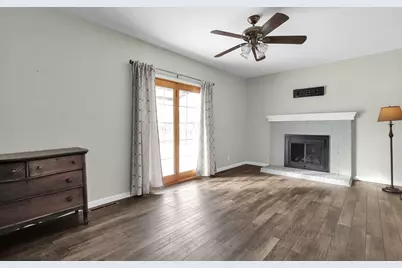 1679 Peardale Road N, Columbus, OH 43229 - Photo 13