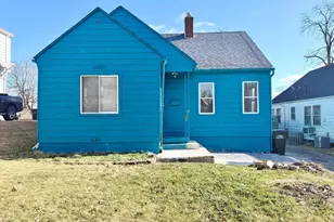 112 Valleyview Dr, Dayton, OH 45405 - Photo 1