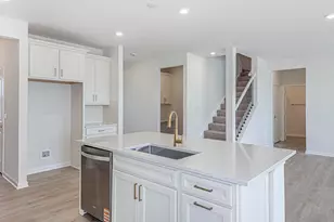 6331 Lampone Dr, Hilliard, OH 43026 - Photo 5