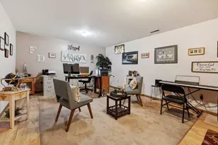 1083 Oak Bay Dr, Galloway, OH 43119 - Photo 21