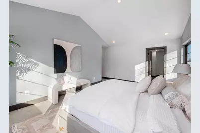 2731 Clifton Road, Columbus, OH 43221 - Photo 33