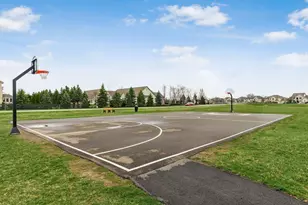 8133 Dunaway Ln, Westerville, OH 43082 - Photo 27