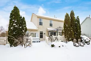 8133 Dunaway Ln, Westerville, OH 43082 - Photo 5