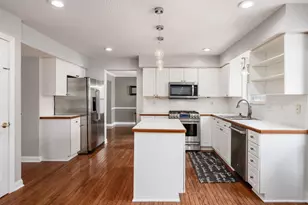 8133 Dunaway Ln, Westerville, OH 43082 - Photo 9