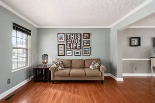 8133 Dunaway Ln, Westerville, OH 43082 - Photo 15