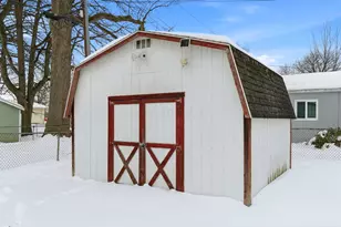 1637 Sale Rd, Columbus, OH 43224 - Photo 29