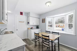 1637 Sale Rd, Columbus, OH 43224 - Photo 9