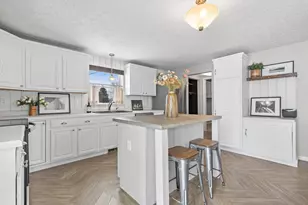 12019 Dunham Rd, Mount Vernon, OH 43050 - Photo 3