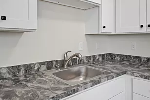 3824 Wade Rd, Columbus, OH 43232 - Photo 13